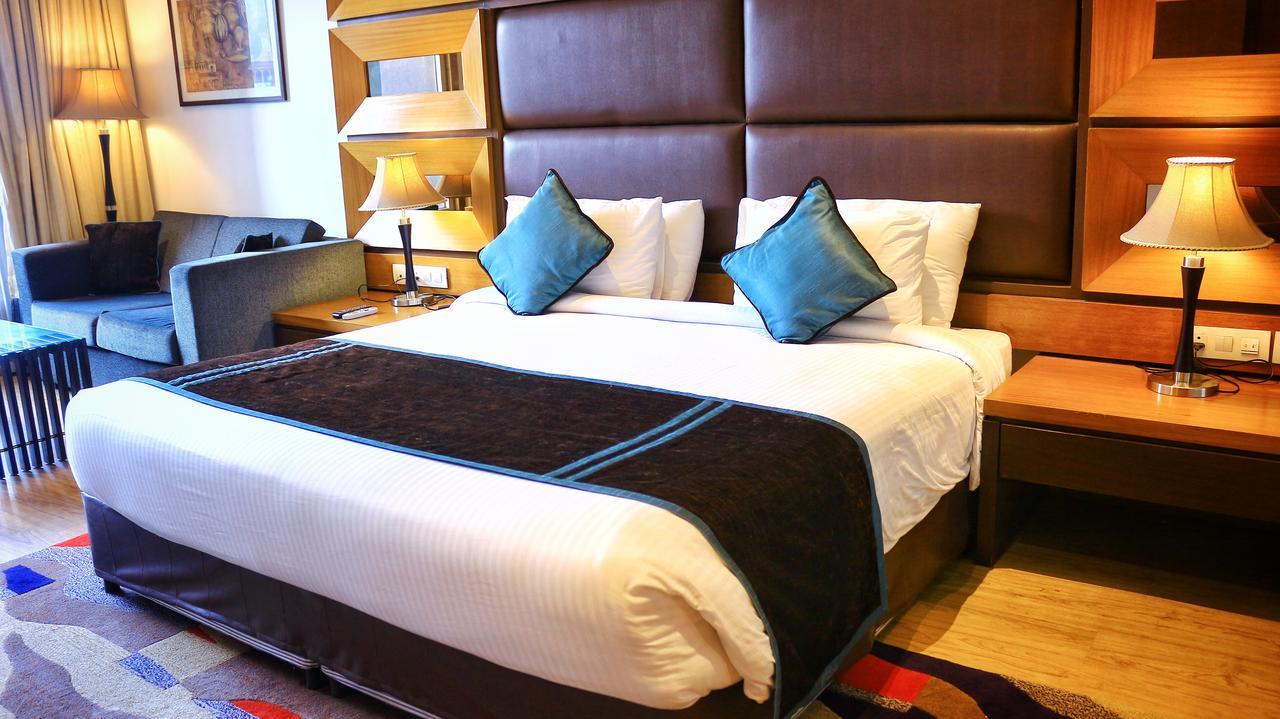 City Park Resort Bahādurgarh Esterno foto